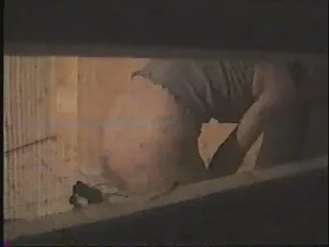 卧室项链，漂亮的女孩。 胖乎乎的尼龙的照 ...