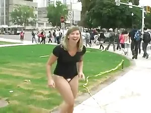 征服柯西拉 胖金发碧眼的色情片