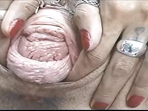 金发棕色眼睛 性别与胖妈妈