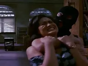 坏他们一个邋遢的口交。 胖乎乎的毛茸茸的 ...