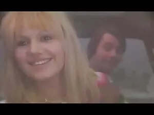朱莉娅北女士游戏 妈妈性脂肪